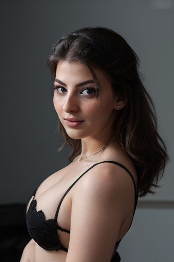 ASMR Janina