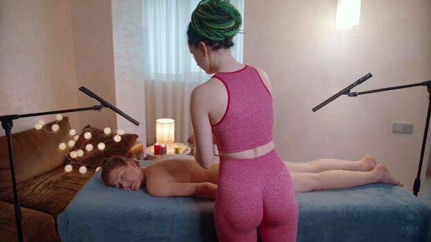 ASMR Massage