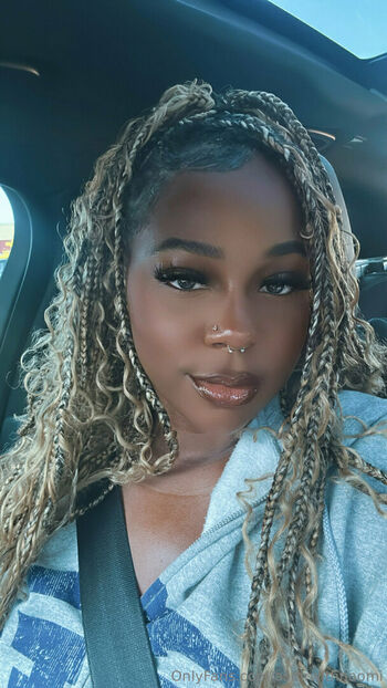 asmrwithnaomi