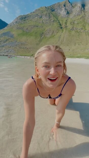 Astrid S