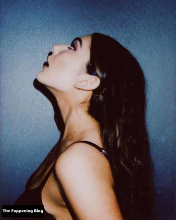 Atiana De La Hoya