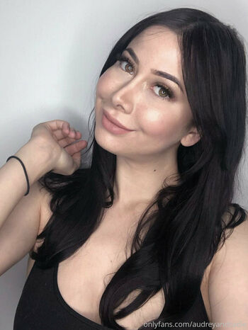 audreyandsadie