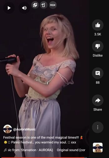 Aurora Aksnes
