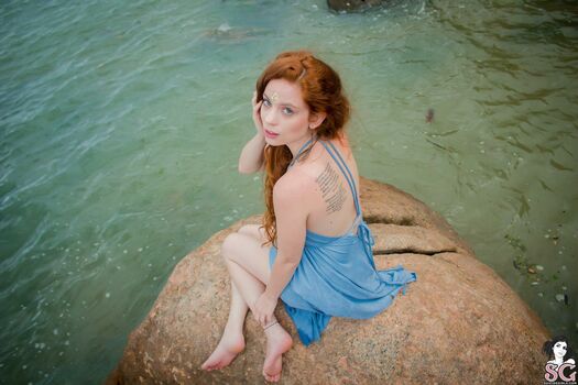 Auroraw Suicide
