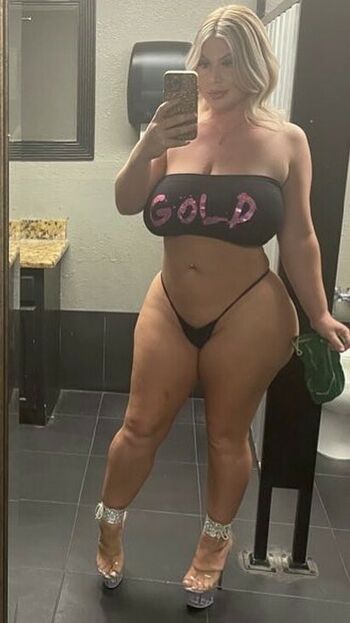 Austyn Monroe