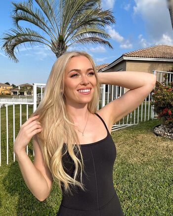 AutumnReacts