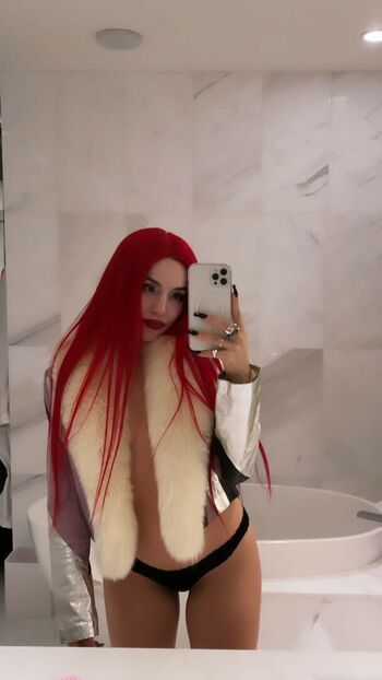 Ava Max