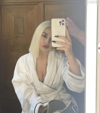Ava Max