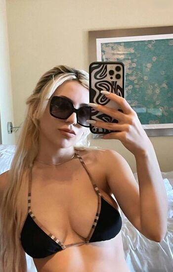Ava Max