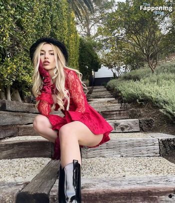 Ava Max