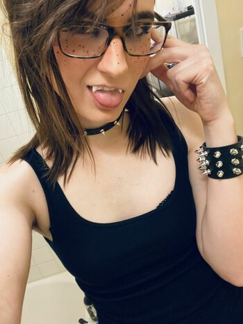 Ava Shade