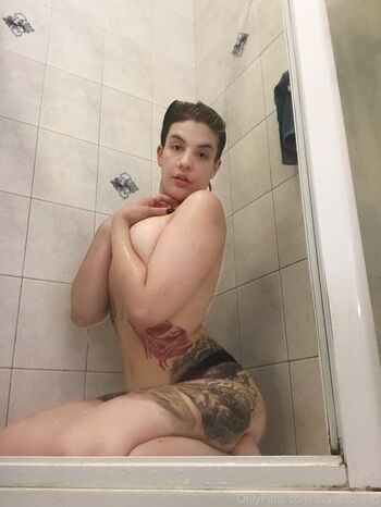 Ava Twitchling