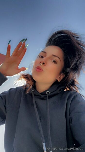 avislovee