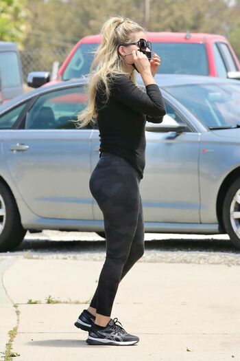Avril Lavigne