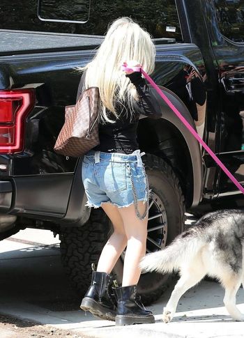Avril Lavigne