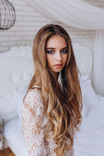 AvrilDollX