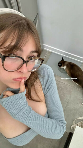awholelottazozo
