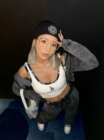 Aya Hazuki 葉月あや