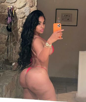Ayisha Diaz