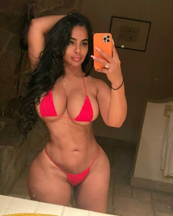 Ayisha Diaz