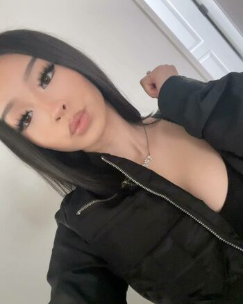 ayokellyy