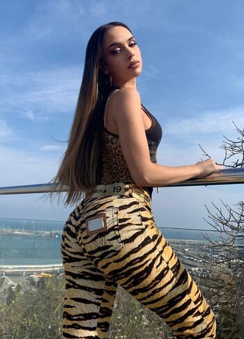 Bad Gyal