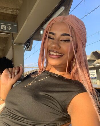 baddiejuu