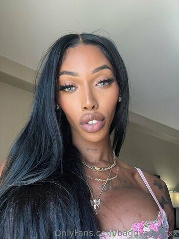 baggyaltiffxxx