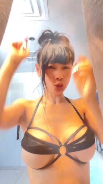 Bai Ling