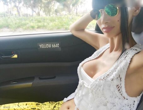Bai Ling