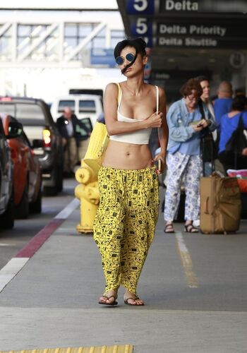Bai Ling