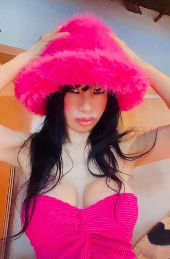 Bai Ling