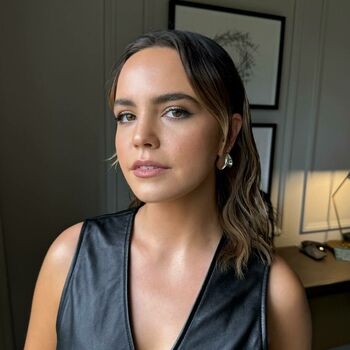 Bailee Madison