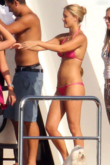 Bar Refaeli