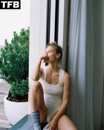 Bar Refaeli
