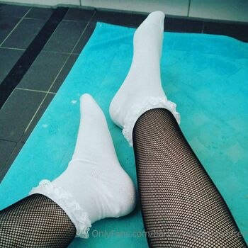 barbiedollfeetxoxofree