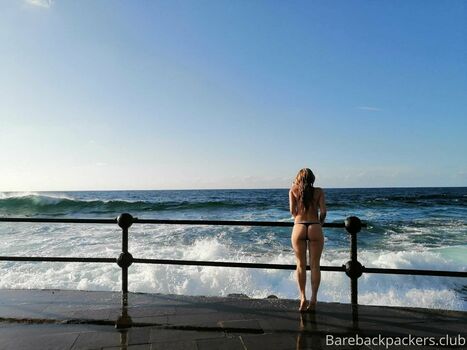 barebackpackers