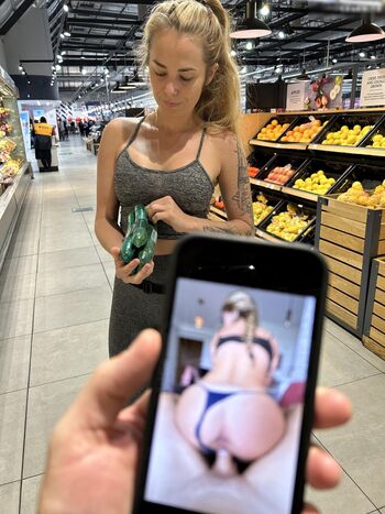 barebackpackers
