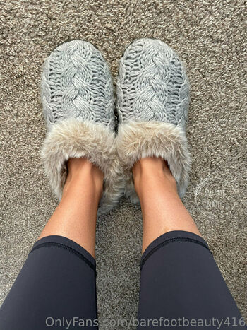 barefootbeauty416