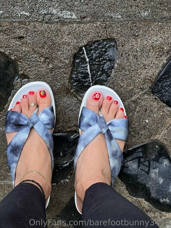 barefootbunny3456