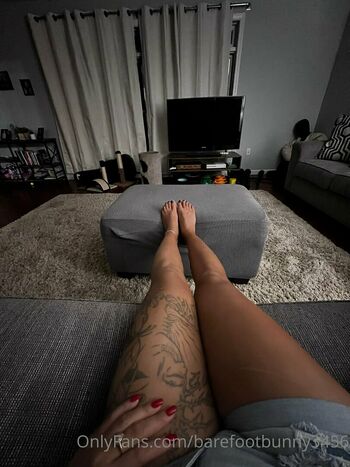 barefootbunny3456