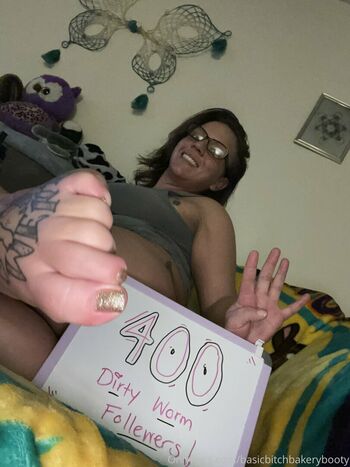 basicbitchbakerybooty