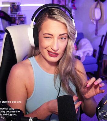 BasicWitGirl