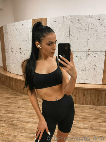 bb_demi