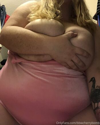 bbwcherrybomb
