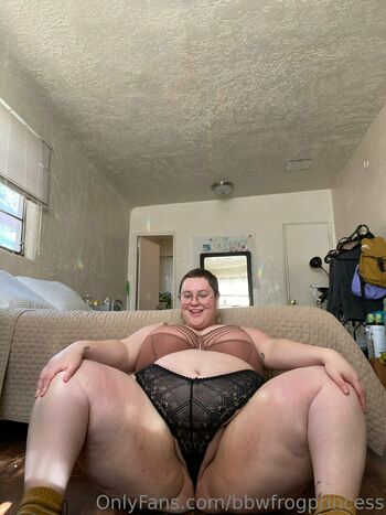 bbwfrogprincess