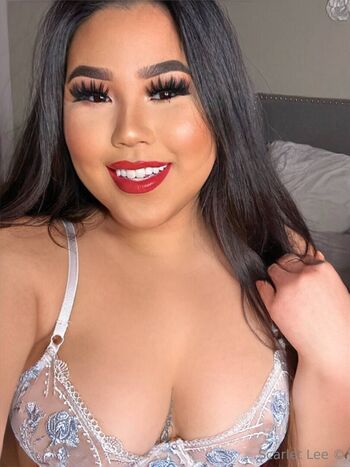 bbygirlscarlet