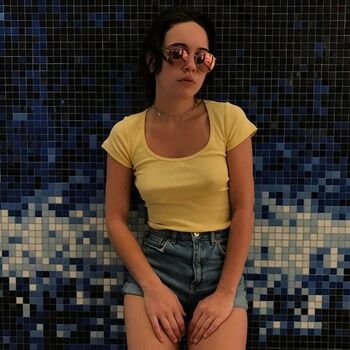 Bea Miller