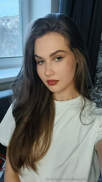 Beautiful_alinna