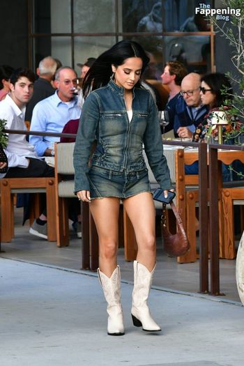 Becky G